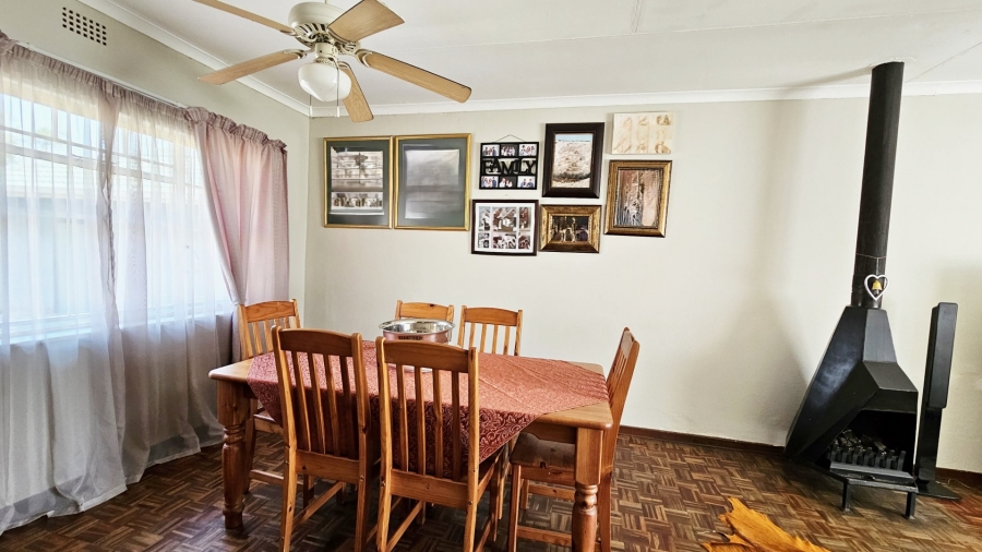 4 Bedroom Property for Sale in Vaalpark Free State